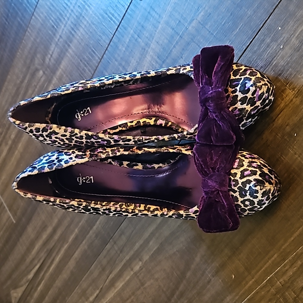 G21 leopard print heels with bow  🎀